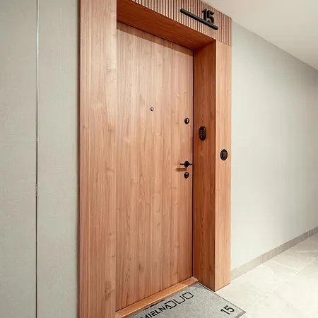 Apartman Kmn - Skyline Terrace, Tower & Station *